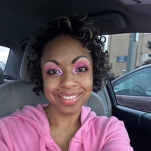 Meet your Posher, Blanca